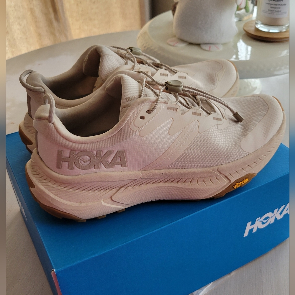 Hoka Transport